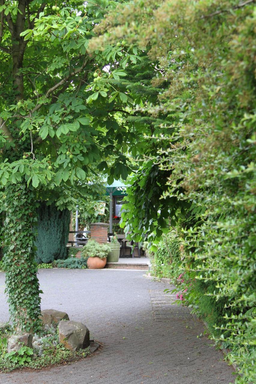 Monteur Hotel Lindlar Exterior photo